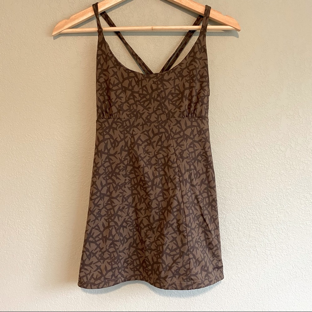 PATAGONIA strappy athletic tank top size S -